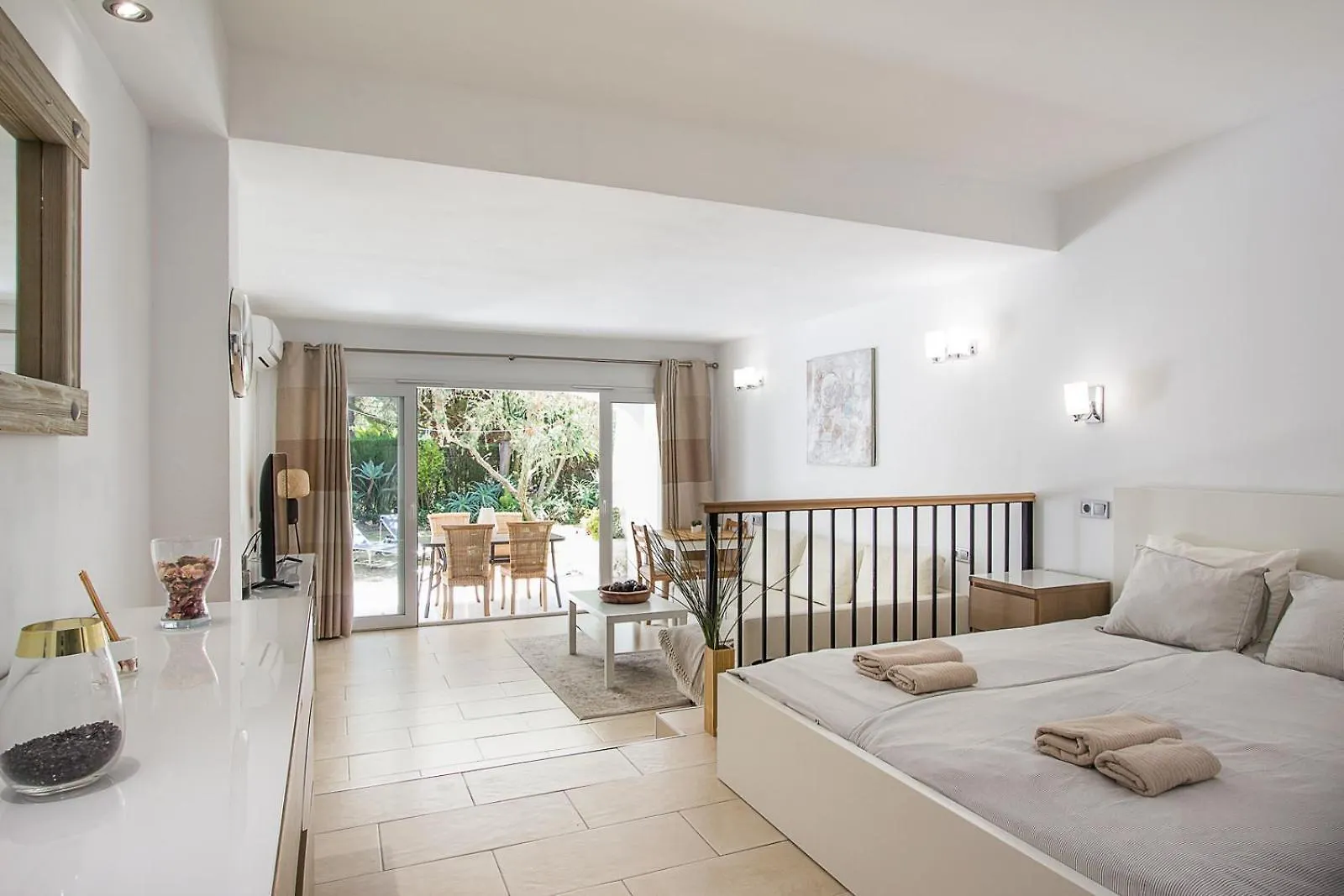Beautiful Studio In Miraflores Malaga